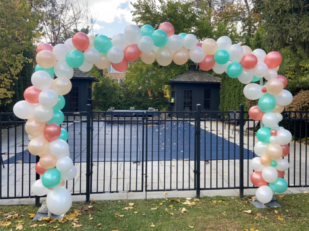 Balloon décor ideas for your outdoor gathering in Boca Raton Events